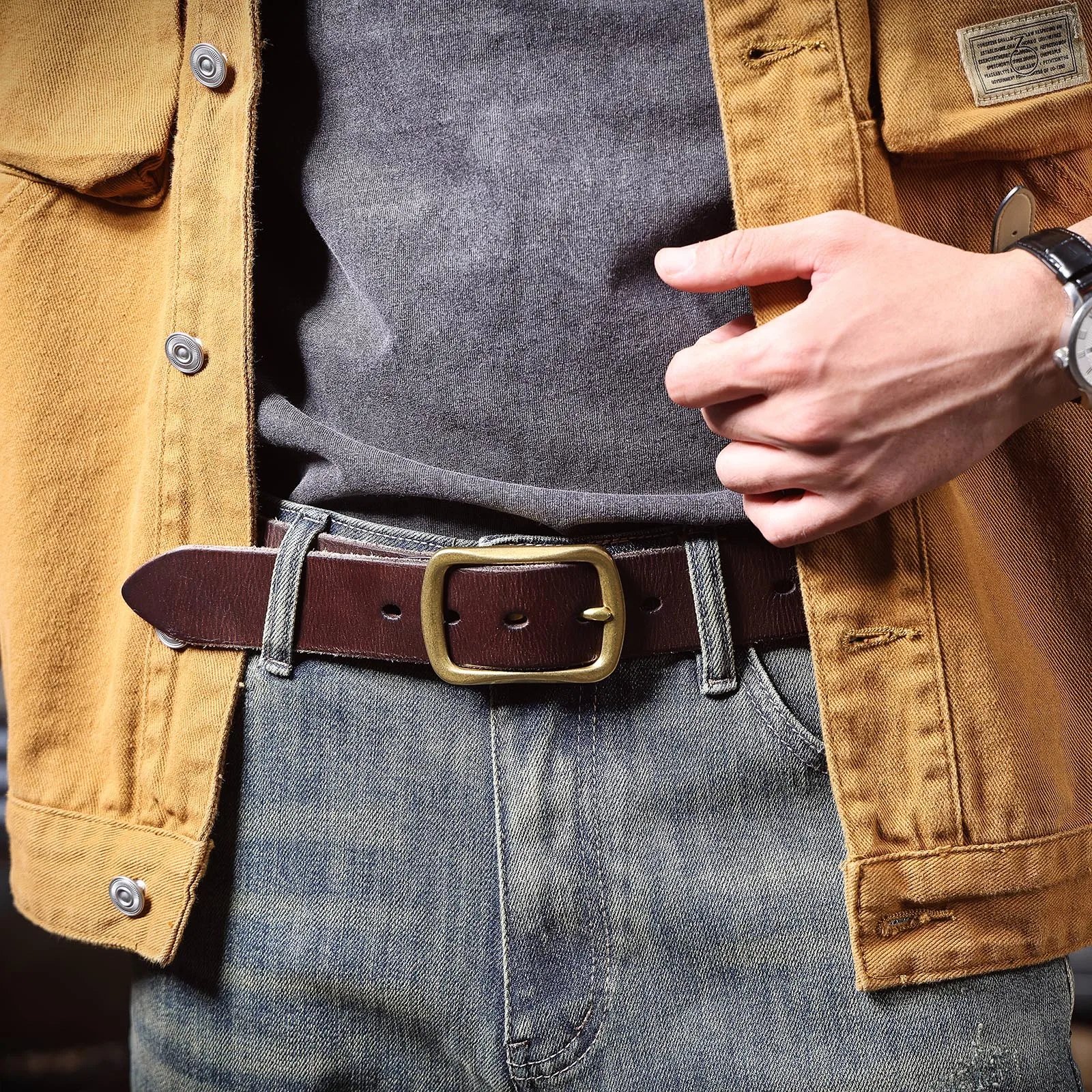 Vintage Echtleder-Herrengürtel mit Kupferschnalle, Handgefertigter Casual-Gürtel mit Geschenkbox, Verstärkter Oberleder-Gürtel aus Italien – Detail 5