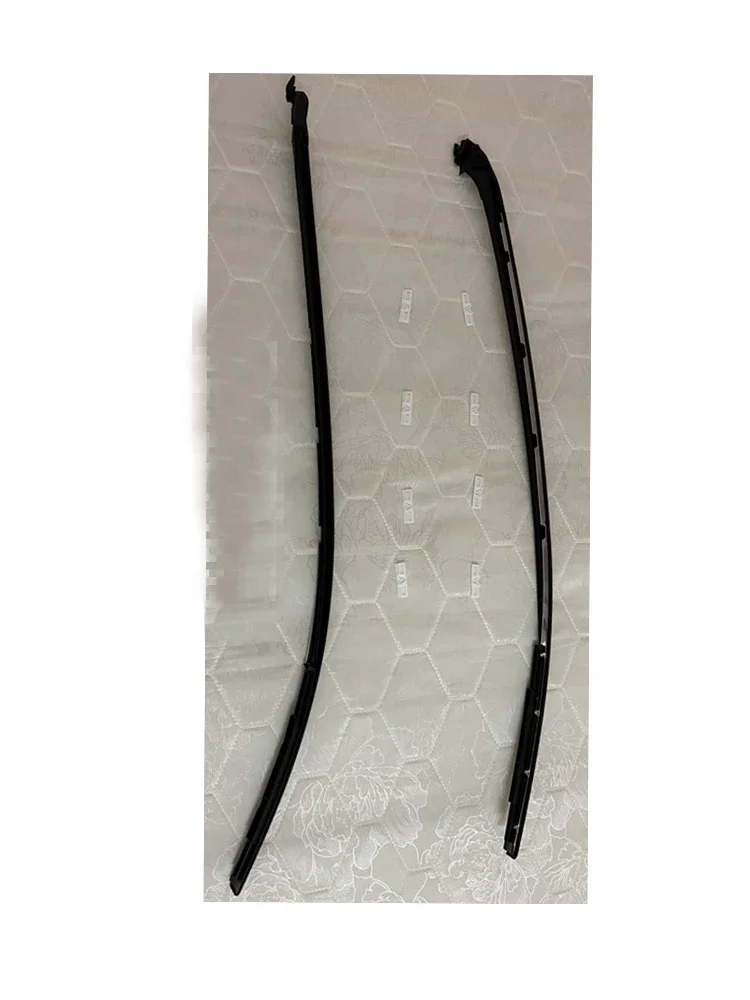 

For Lexus LX570 Front Windshield Outer Pressure Rubber Strip