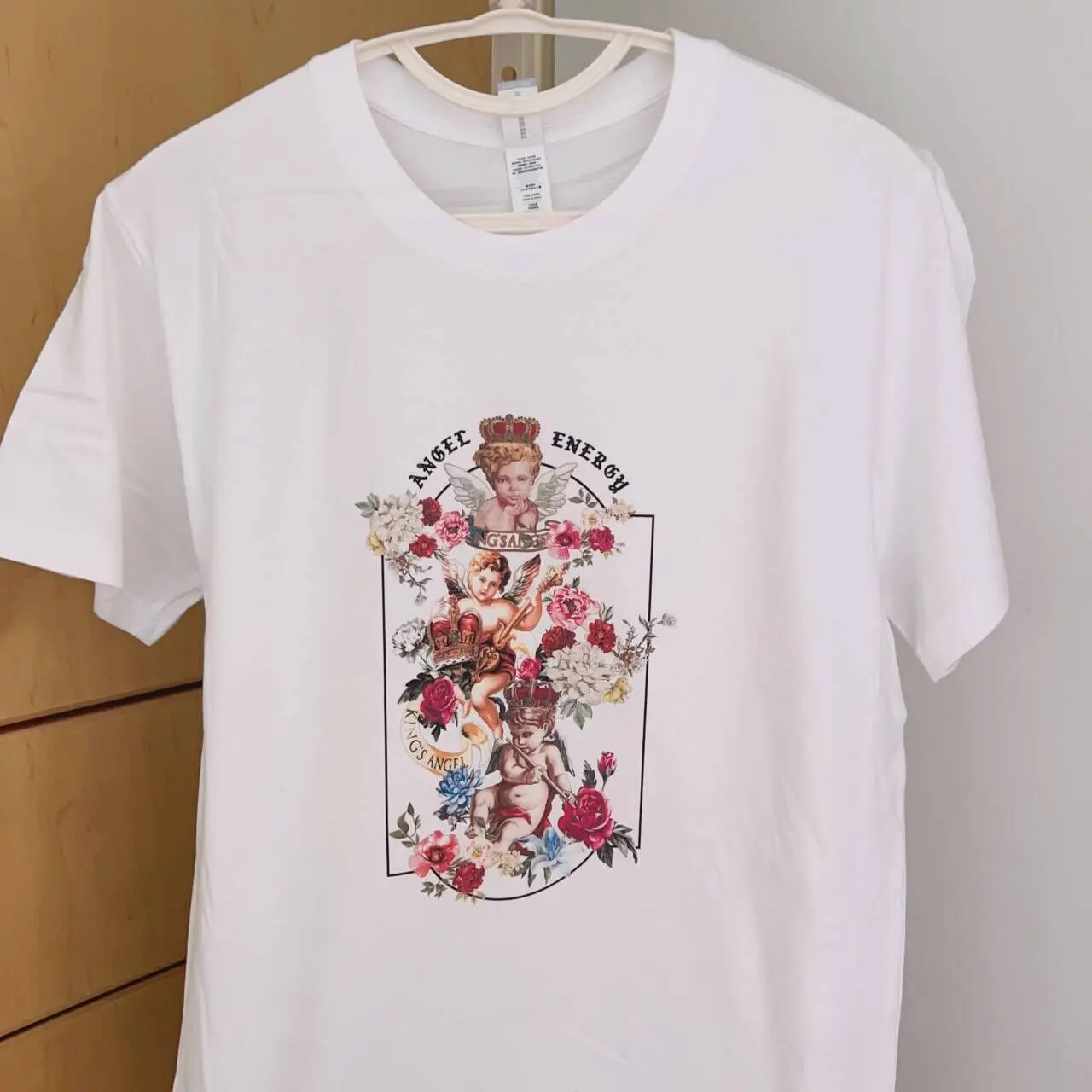 

Angel Energy Summer Fashion Vintage Tree Women Tshirts Graphic Tees Harajuku Tops Travel Harajuku Hipster Aesthetics T-shirt