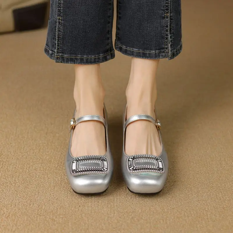 

ORCHA LISA 2025 Лето Сладкий ремешок с пряжкой Кристалл Большой размер 43, мягкая повседневная обувь в стиле ретро 31 Золото Серебро Мэри Джейн на плоской подошве с квадратным носком