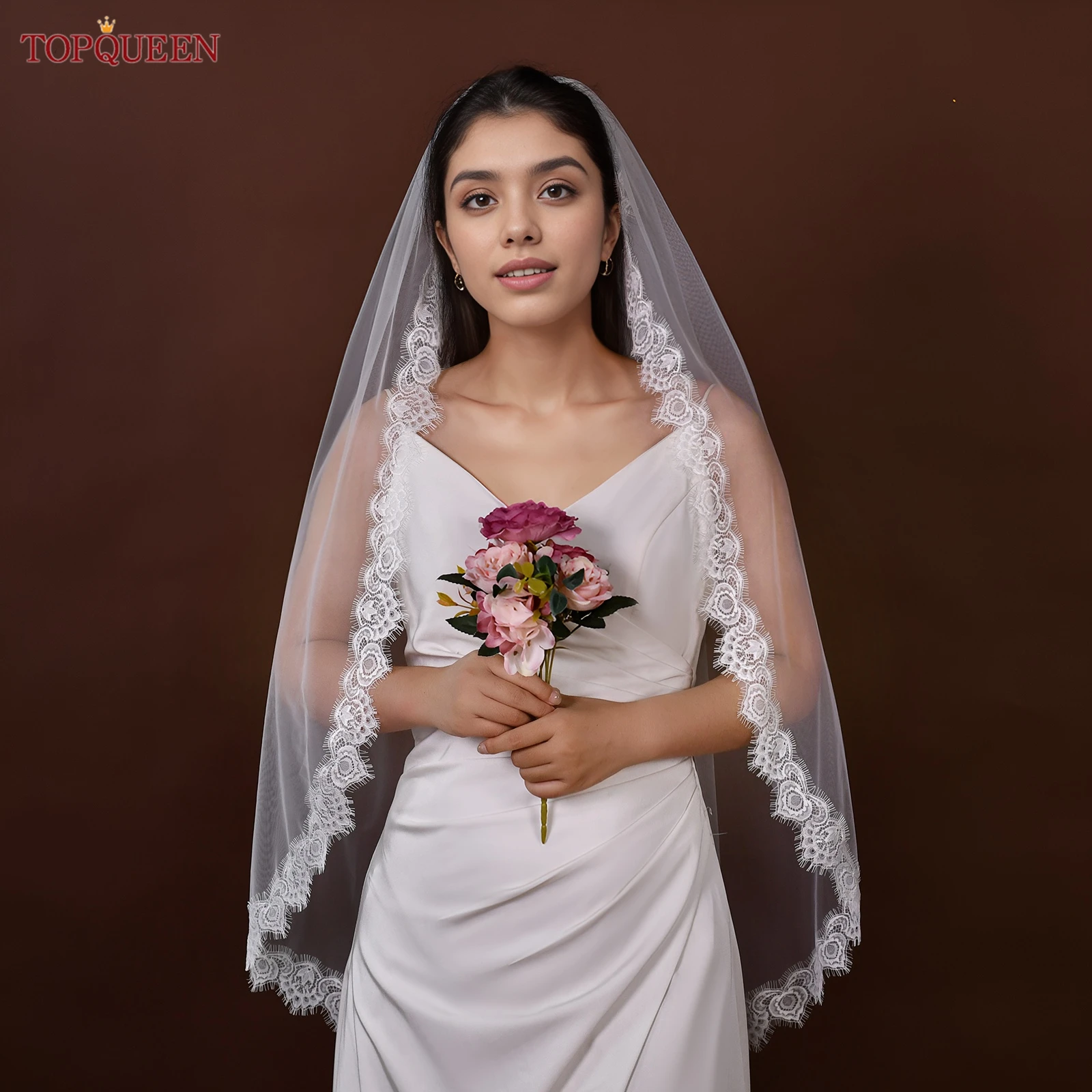 TOPQUEEN أنيقة الدانتيل طرحة زفاف رمش الدانتيل حافة كريم أبيض 1-Layer الحجاب اكسسوارات الزفاف مع مشط للتخصيص V318