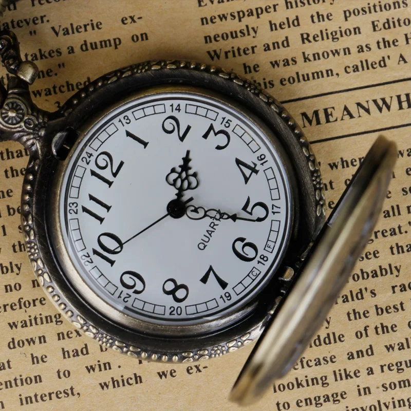 Reloj de bolsillo de cuarzo tallado para hombre y mujer, accesorio de cadena con colgante de conductor, estilo mercedes-benz, bronce, 1903