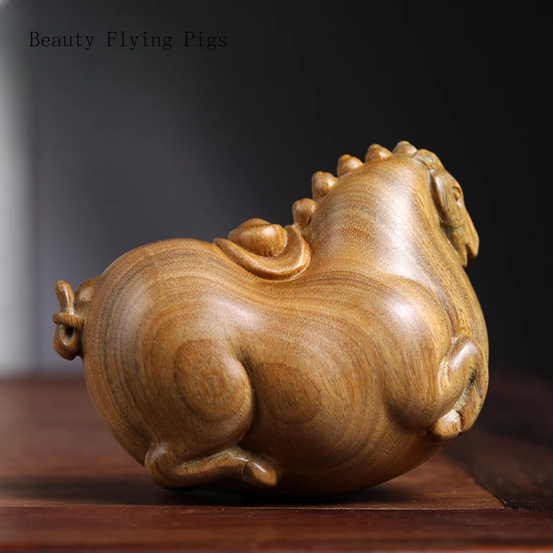 Creative handmade natural solid wood carving, zodiac horse decorations, stationery, toys, handlebars, home decoration crafts