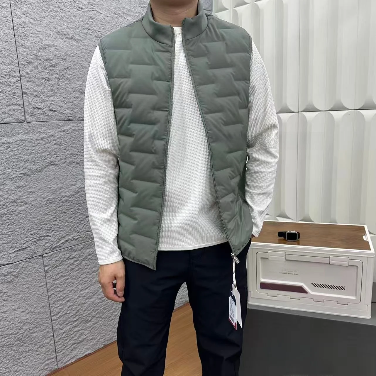 

Новый мужской пуховый жилет в американском стиле, легкий ветрозащитный теплый воротник-стойка, осенне-зимняя верхняя одежда