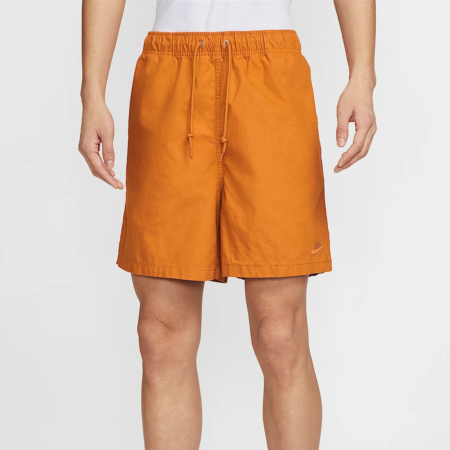

Nike genuine Club Men's Classic Woven Shorts HJ1947-815