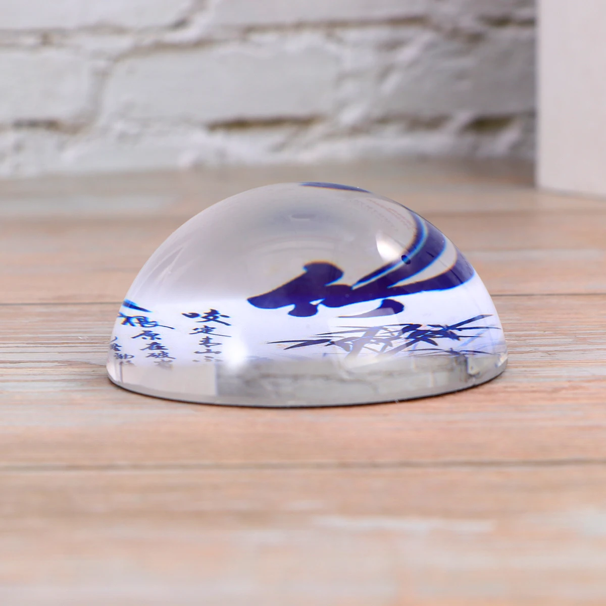 

Crystal Glass Hemispherical Paperweight 70mm Solid Heavy Portable Decoration for Study Calligraphy Paperweight Chinese