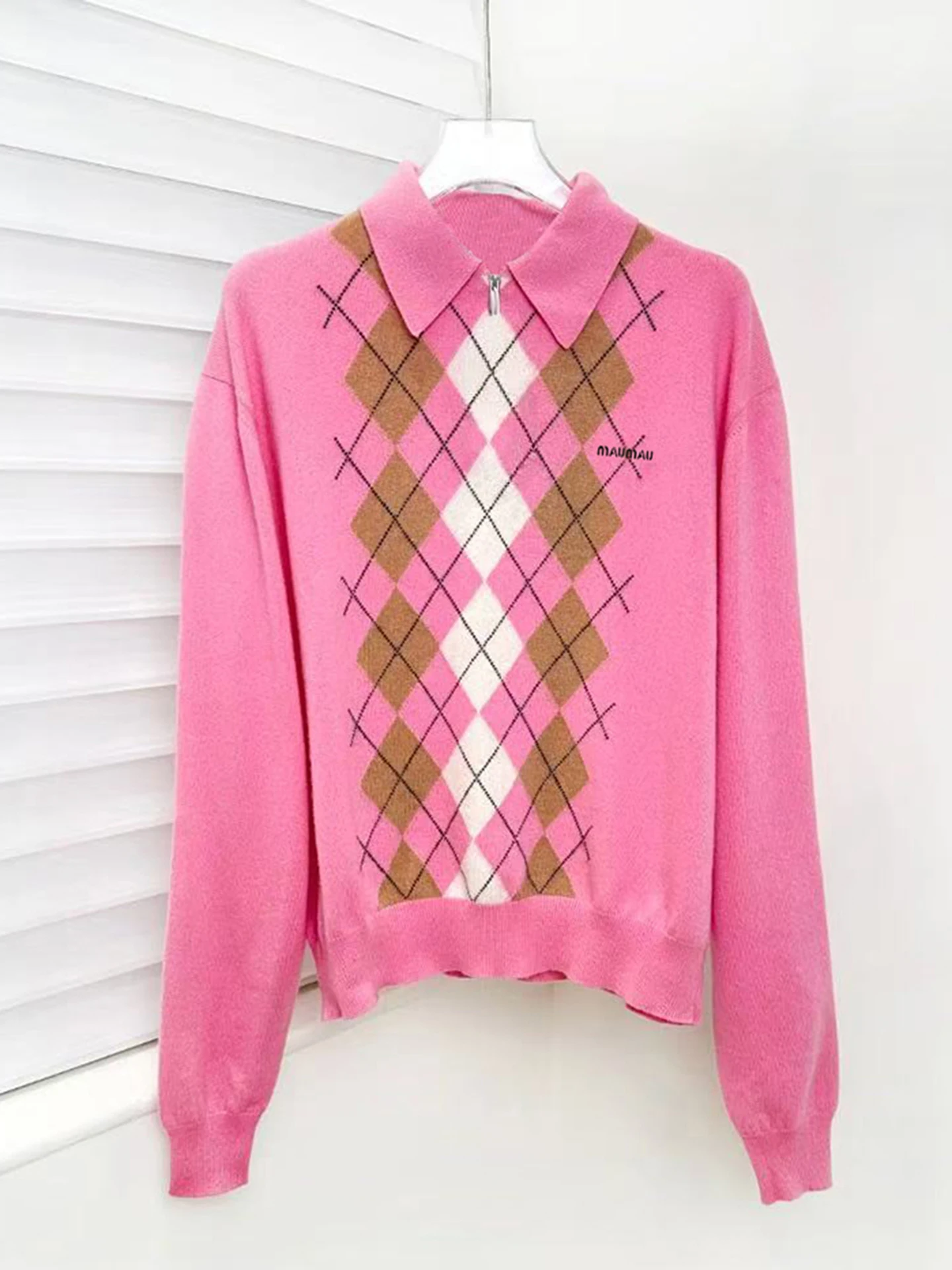 

High-End Women's Knitted Sweater with Collar Diamond Plaid College Sle Top Breathable Comfortable ort Length Long Sve