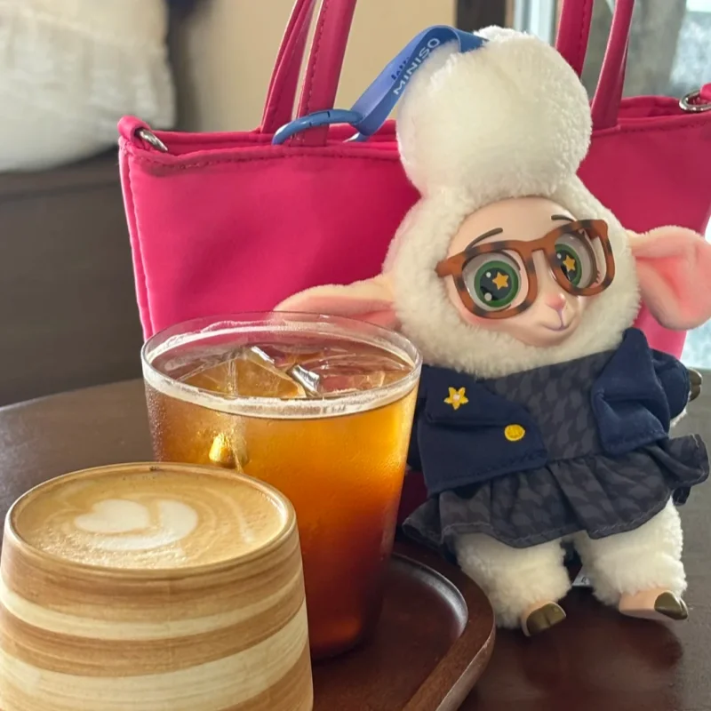 

Miniso Zootopia Series Vinyl Figures Nick & Judy Toy Keychain Blind Box Gift Set Trendy Collectible Trendy Blind Box Toys
