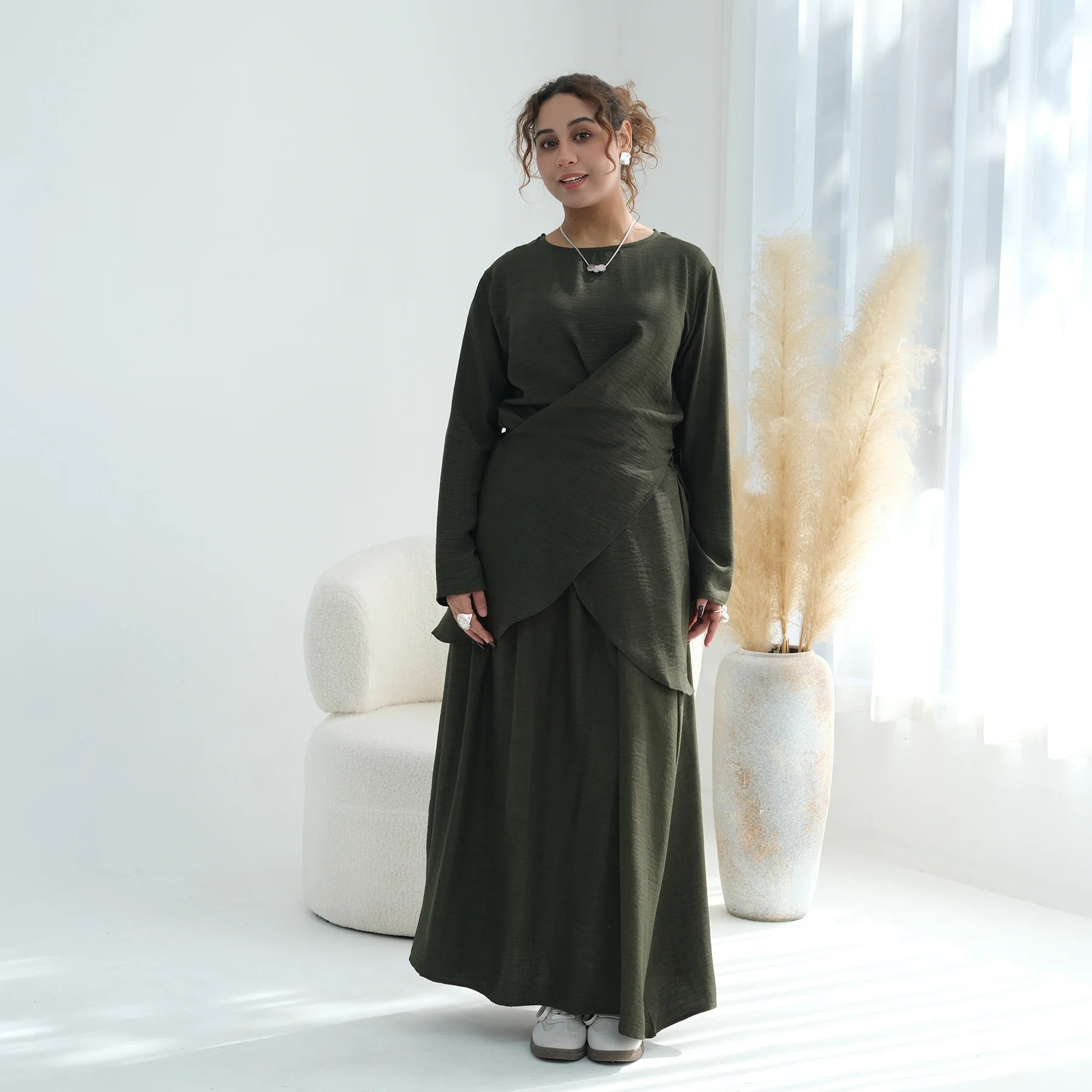 ชุดเสื้อผ้ามุสลิมสำหรับวันอีด ชุดกระโปรงผูกเชือก 2 ชิ้น ชุดรอมฎอน ดูไบ อบายา ตุรกี คาฟตัน ชุดอิสลาม ชุดผู้หญิงมุสลิม