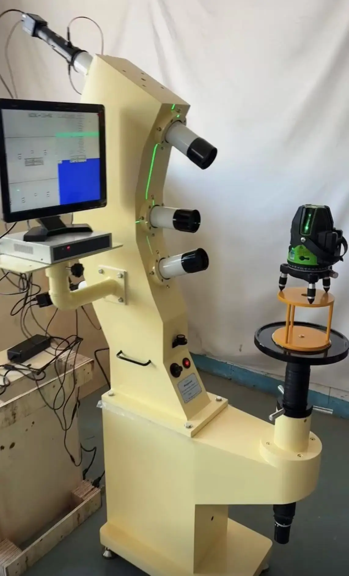 OEM Collimator 3 Tubes 3 Cameras 3 Sensors 1 Monitor Total Station Theodolite Au