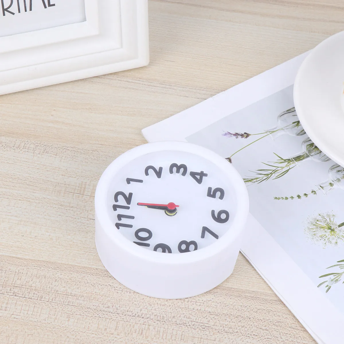 Round Plastic Alarm Clock Luminous Hour Minute Hands Punctual Alarm Wall Hanging Desktop Clock for Bedroom Office Home