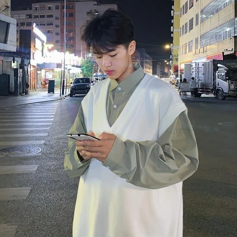 سترة Preppy متماسكة للرجال 2025 خريف شتاء حجم كبير الخامس الرقبة البلوز فضفاض عادية بلون طبقات ملابس خارجية