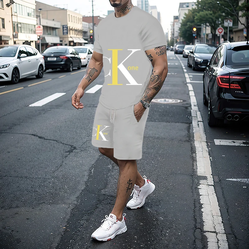 2024 Fashionable and casual summer outdoor sports suit men's breathable T-shirt shorts casual and fashionable two-piece set