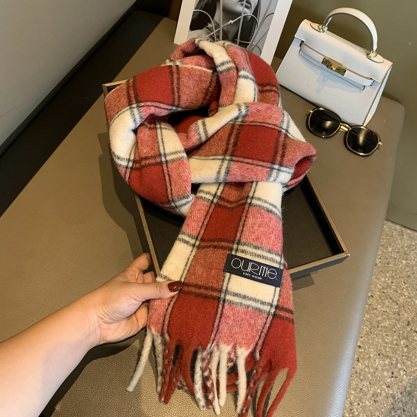 Sheep wool plaid scarf women's autumn and winter 2025 retro British style double-sided plaid shawl student warm scarf