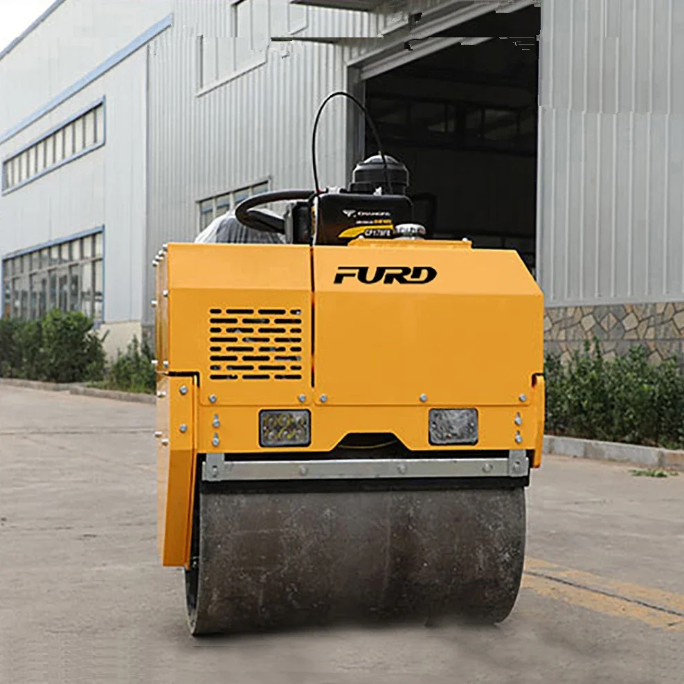 Mesin Baby Roller FURD 700 Kg Naik Mini Roller Compactor Road