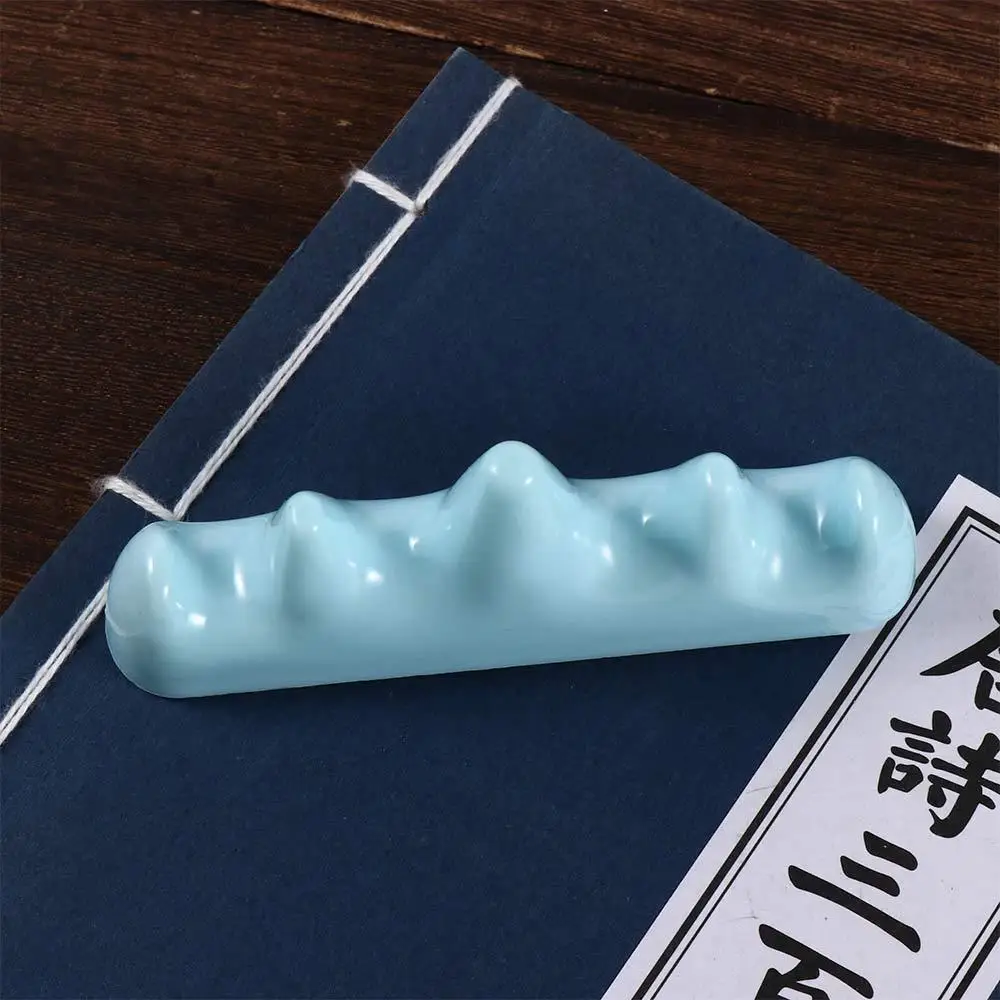

Imitation Jade Craft Decoration Hill Shape Writing Brush Holder School Office Supplies Ink Painting Accessories Pen Rest Stand