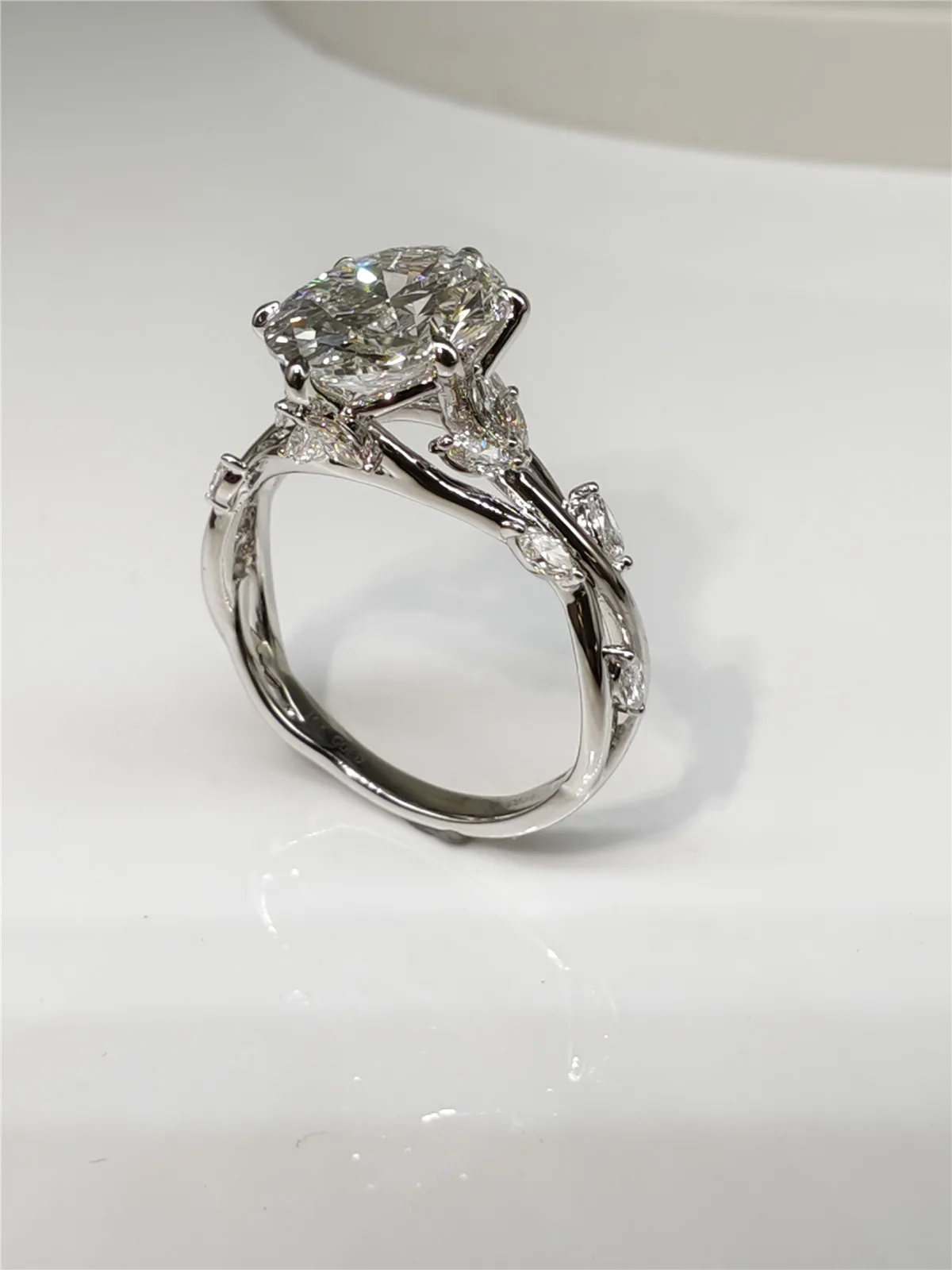 18K solid real gold lab grown diamond 3 carat oval vine engagement diamond ring PT950 platinum  ring boutique jewelry custom