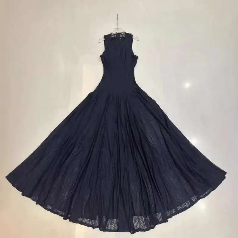 HKSH Summer New Women Elegant Fashion Slimming Dress French Niche Design Simple Hollow Embroidery Lace Sleeveless Dresses HK5303