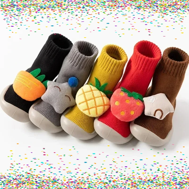 أحذية أطفال كرتونية سميكة ودافئة للأطفال غير قابلة للانزلاق أحذية مشي ناعمة من الأسفل أحذية أطفال داخلية للخريف والشتاء
