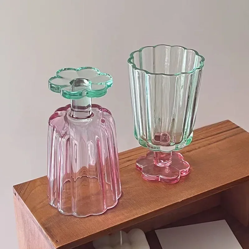 250ml French Style Glass Cup  Flower Shaped Wine Glass Cute Boba Tea Drinking Glass Home Bar Drinkware Summer Holiday Gifts