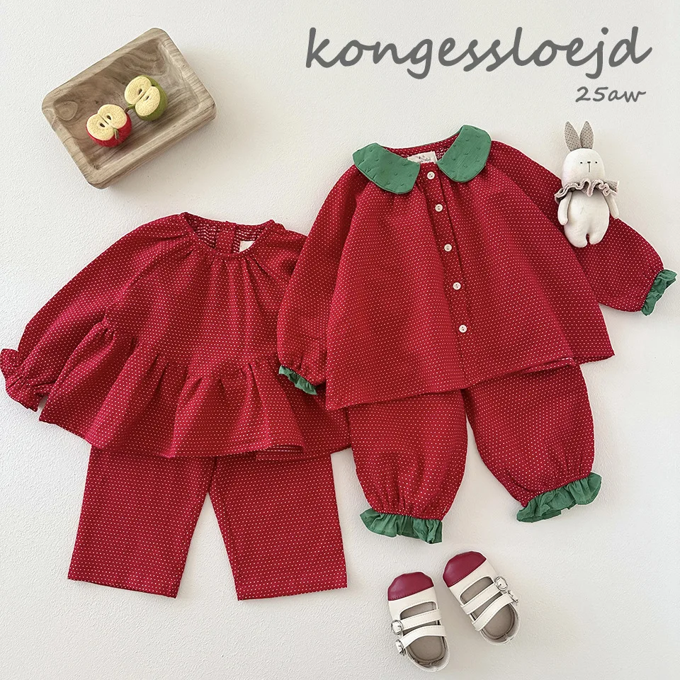 

Girl Doll Shirt Set 2025 Winter New Red Fashionable Strawberry Children's Top Pure Cotton Cute Casual Pants Children's Clothing