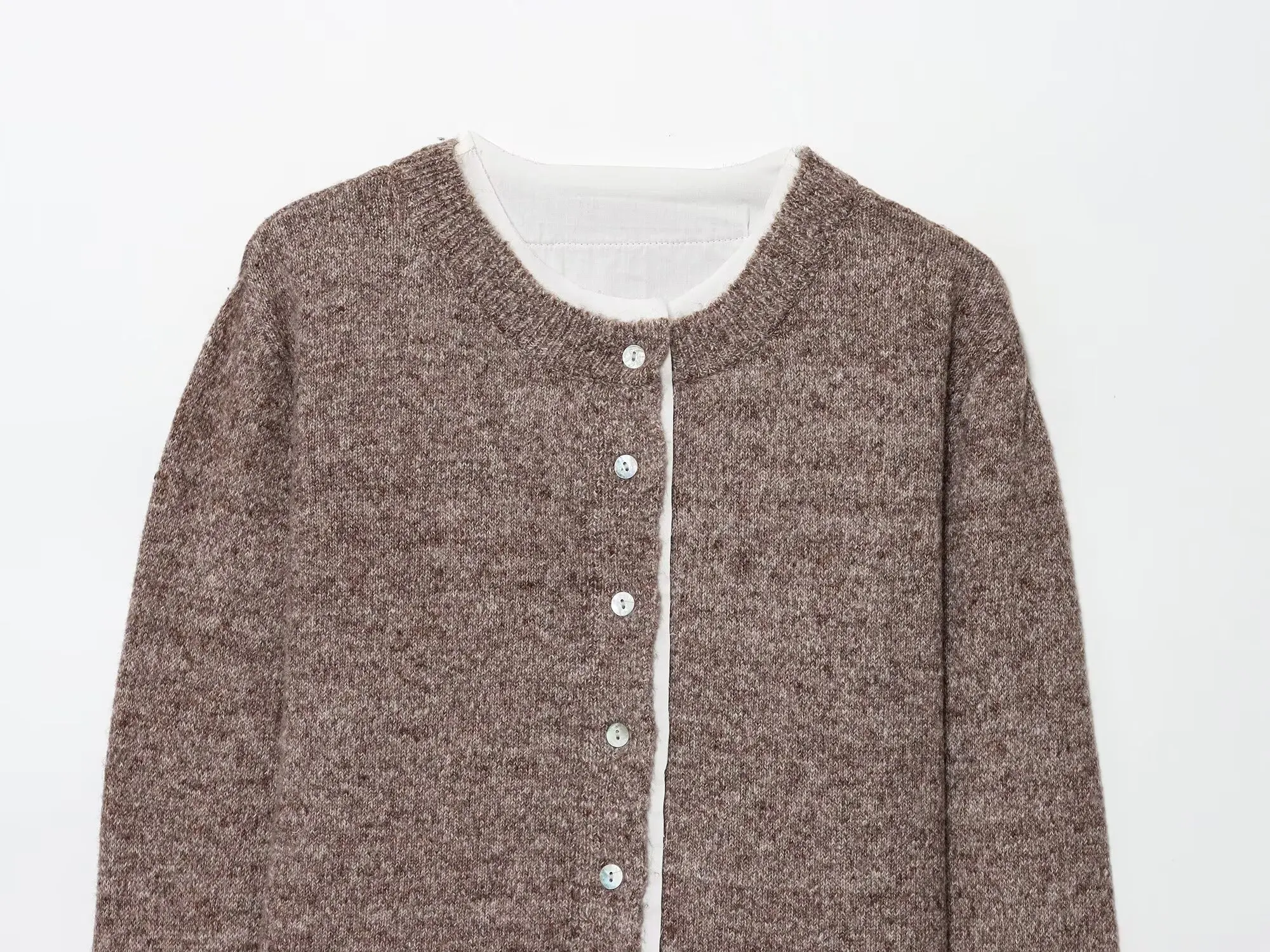 2025 أزياء المرأة اللون منعت محبوك سترة عارضة أزياء الخريف/الشتاء أعلى اللون منعت سترة مشغولة من الصوف جولة الرقبة الخطيئة