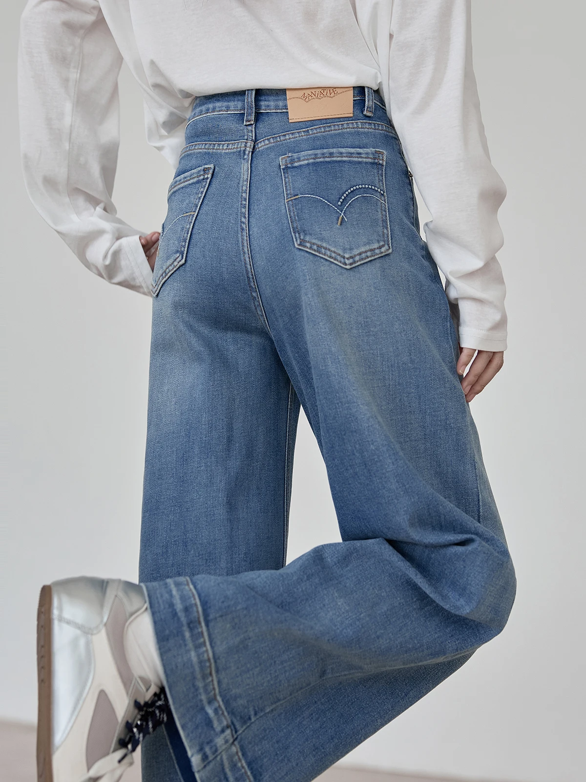 

Blue High Waist Wide Leg Jeans Women's Spring New Style Washed Loose Fit HUIXI Drawstring Closure Casual Comfortable Denim