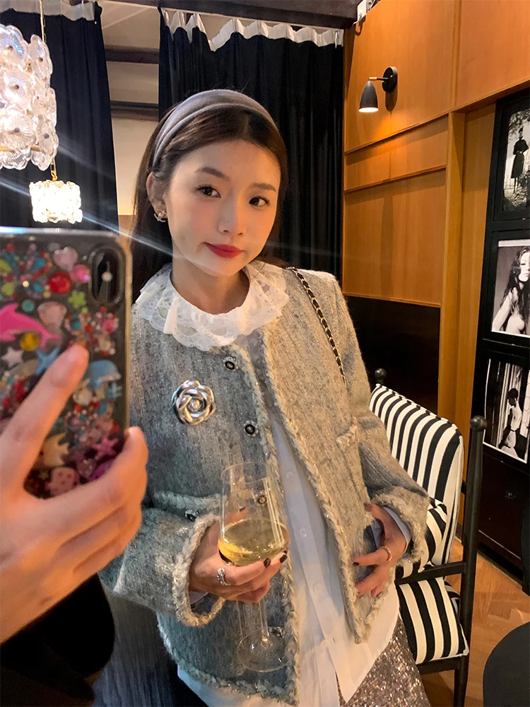 

Grey Short Woolen Coat Women's 2026 New Style Small Size Korean Version Slim Fit Commute Fashion Small Batch