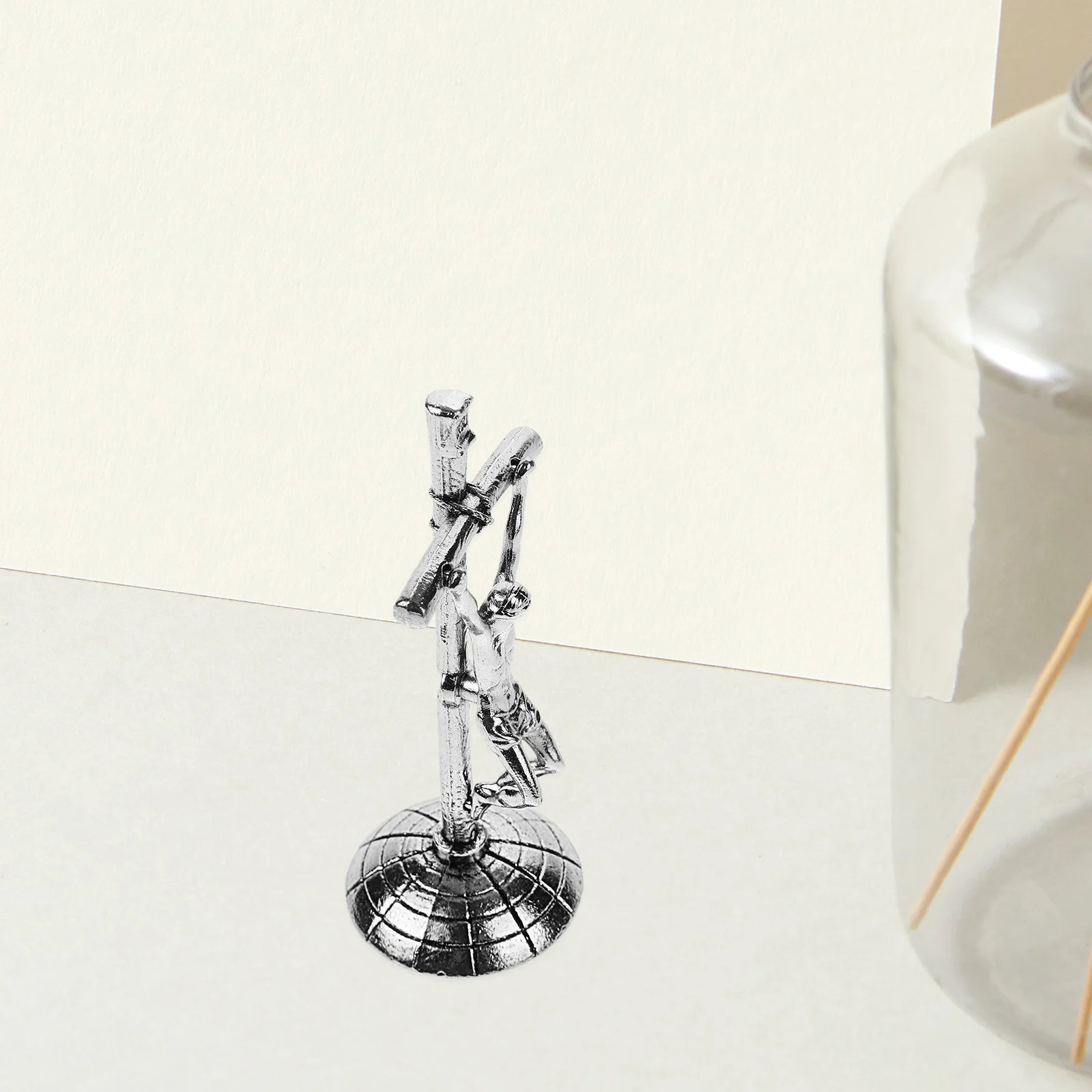 

Retro Cross Ornament Metal Standing Crucifix with Polished for Christian Home Decor Car Interior Catholic Church