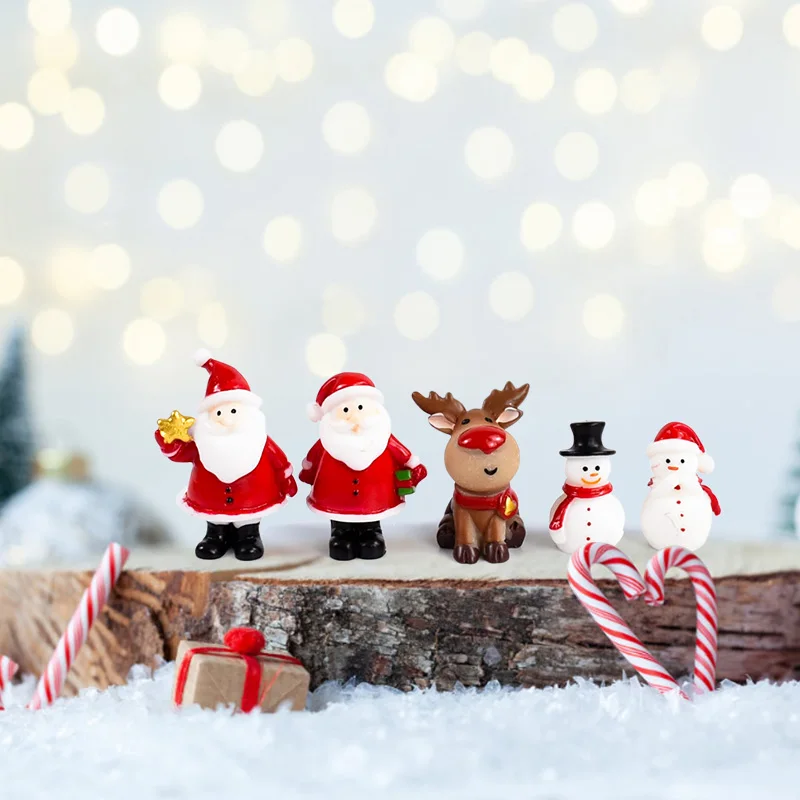 

Mini Christmas Resin Figurines Miniatures Santa Claus Snowman Micro Landscape Xmas Party Home Office Desktop Statue Ornament