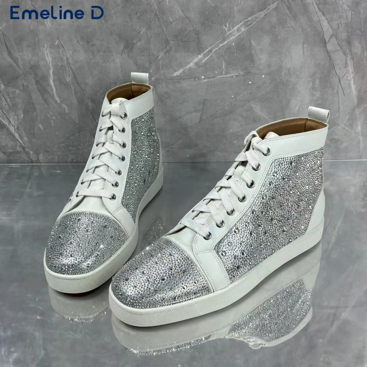 Diamond-Covered Leather Lace-Up Casual Shoes White Round-Toe Slip-On Trendy Shoes Personalized and Fashionable Unisex Sneakers