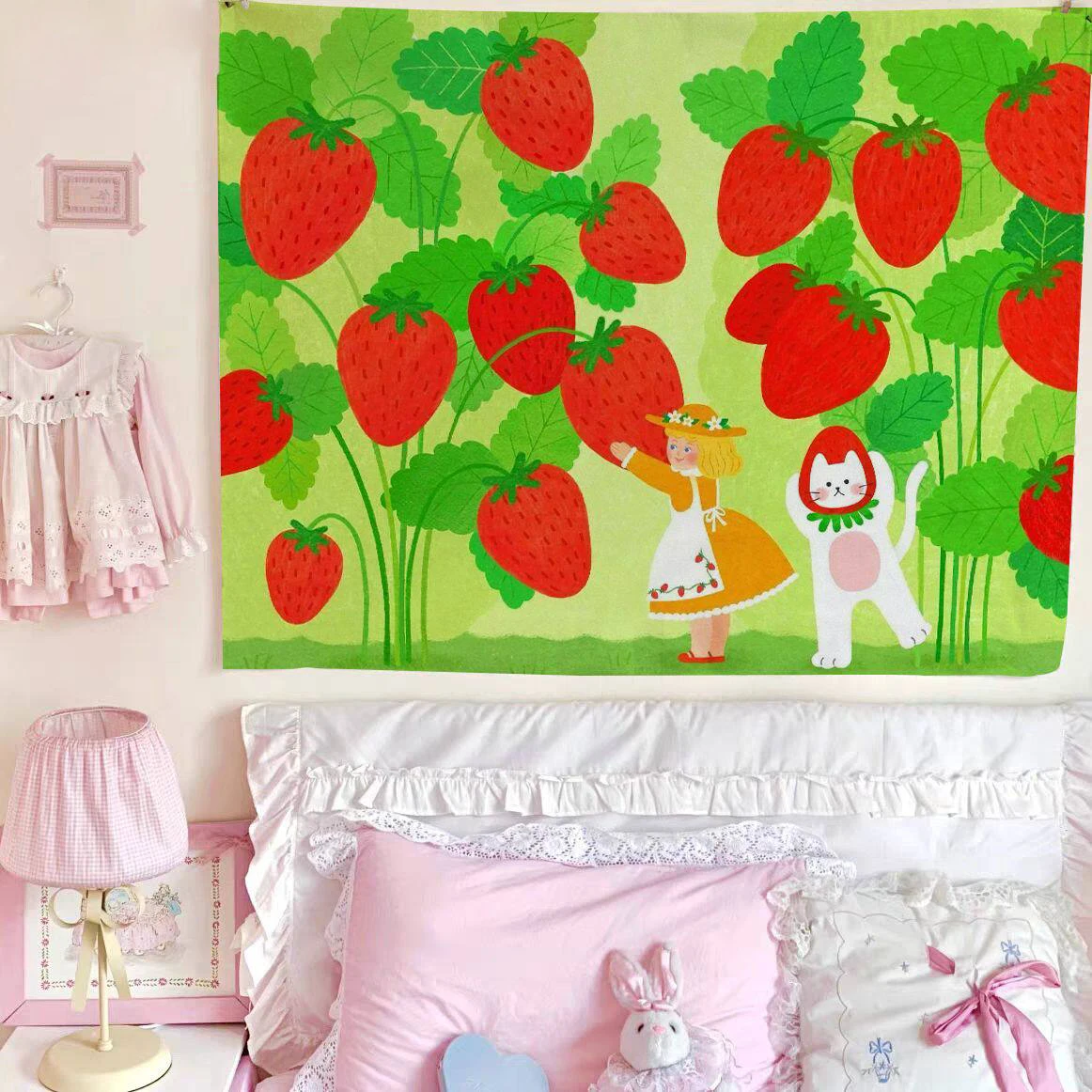 Cute Cartoon Minimalist Bedroom Wall Tapestry - Lovely Dopamine Effect Home Background Living Room Decor