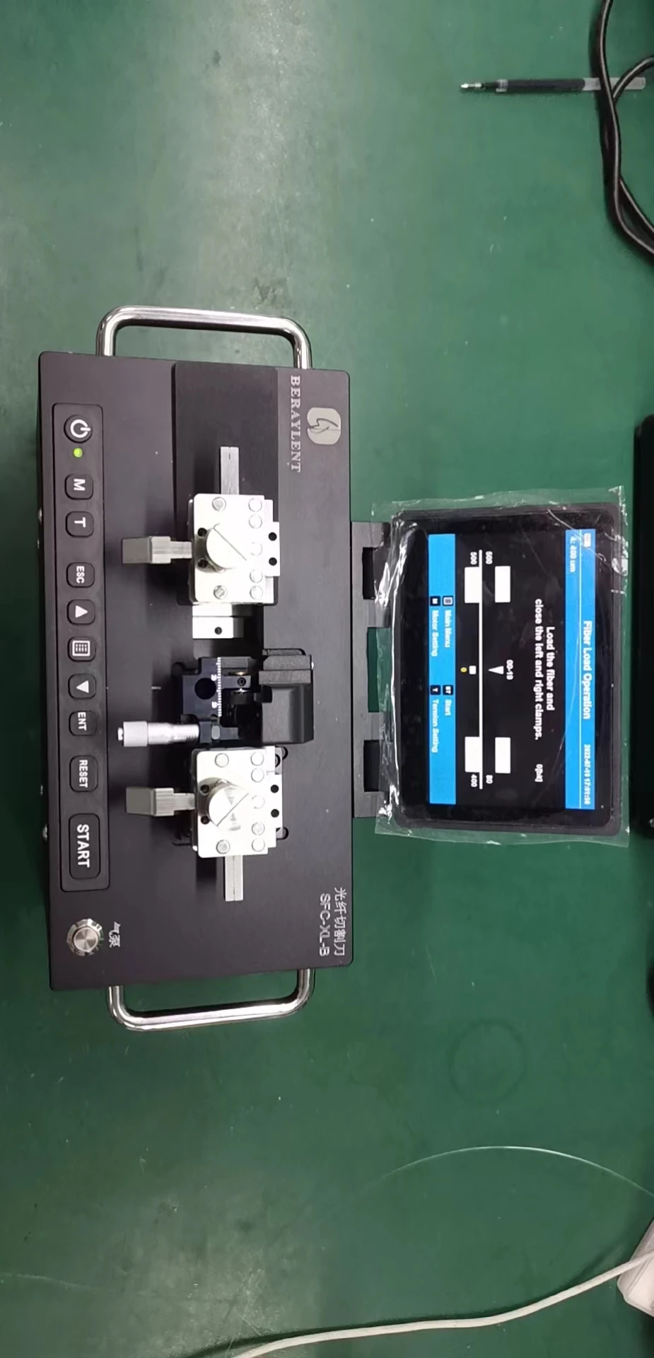 Fiber laser large fiber diameter  fusion splicer SFC-XL Cleaver