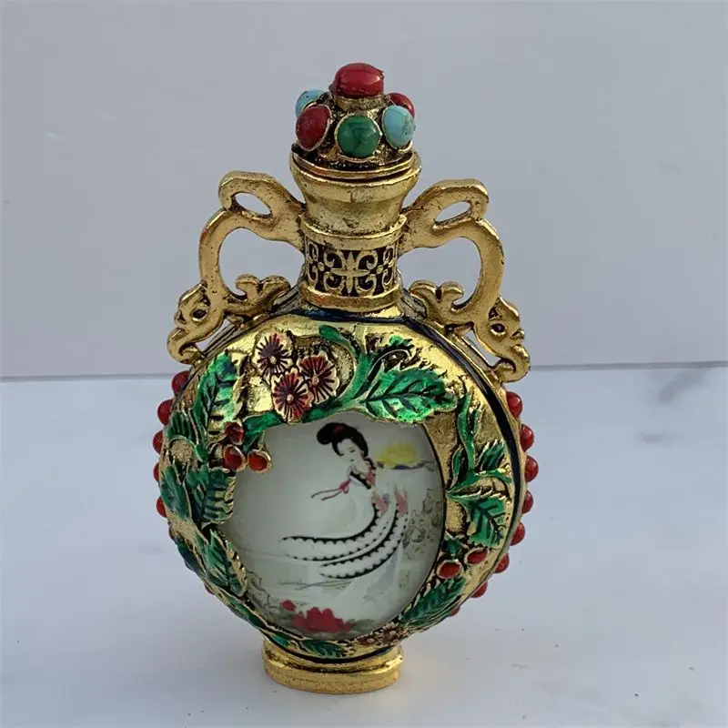 Retro Beauty in white dress Snuff Bottle mini bottle
