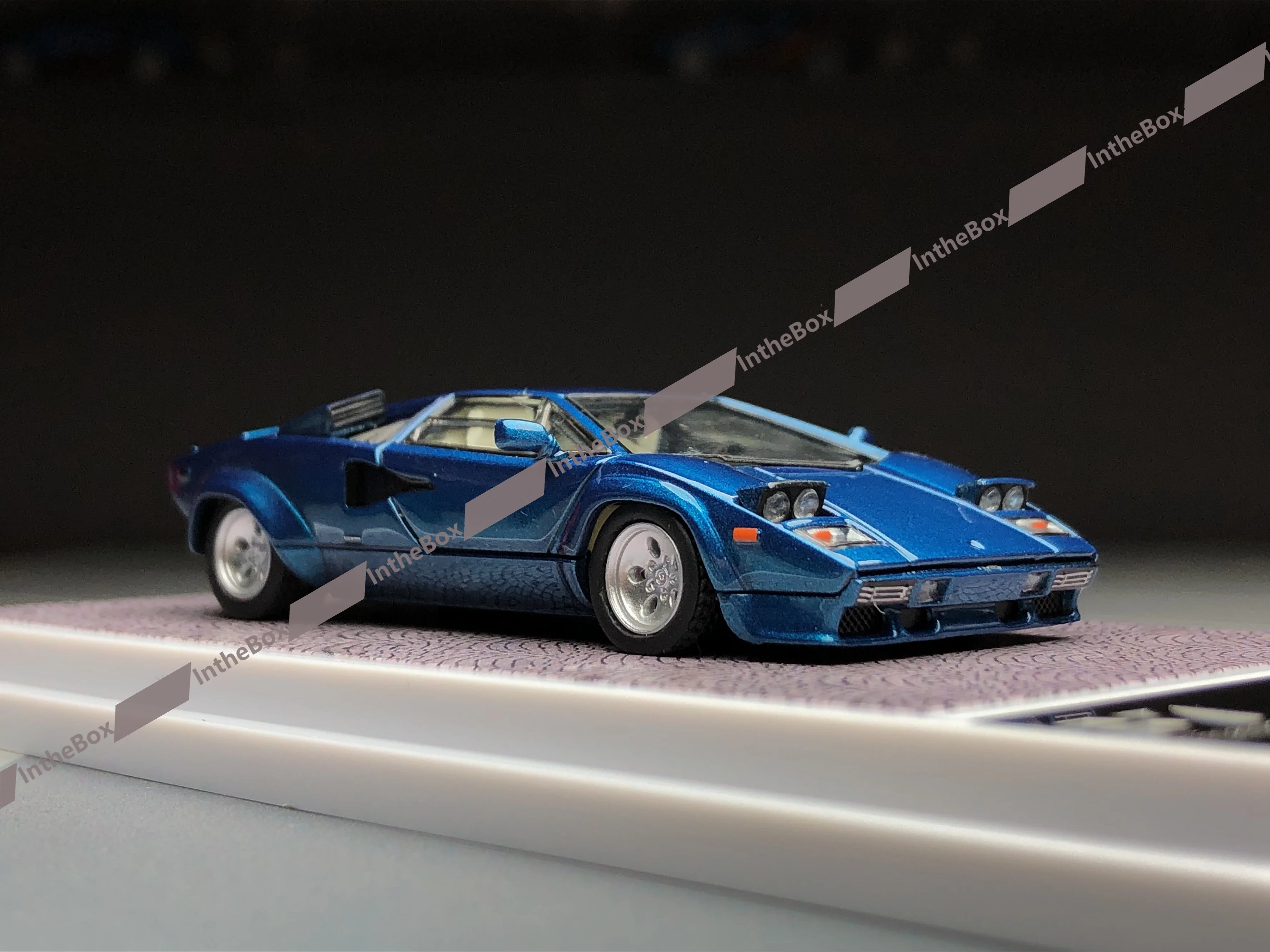 FindClassically FY Countach LP5000 QV Blauw 1:64 Diecast Model Car Collection Limited Edition Hobby Speelgoed