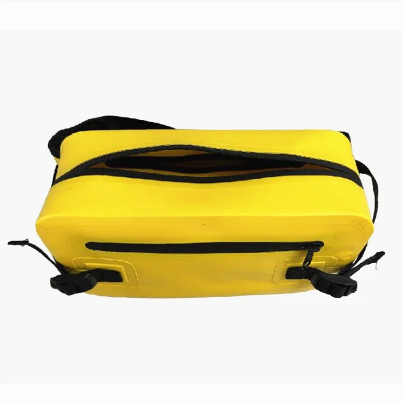 Multi-functional Fishing Waterproof Fanny Pack PVC Material Fishing Recreational Protection Fishing Kit Y233