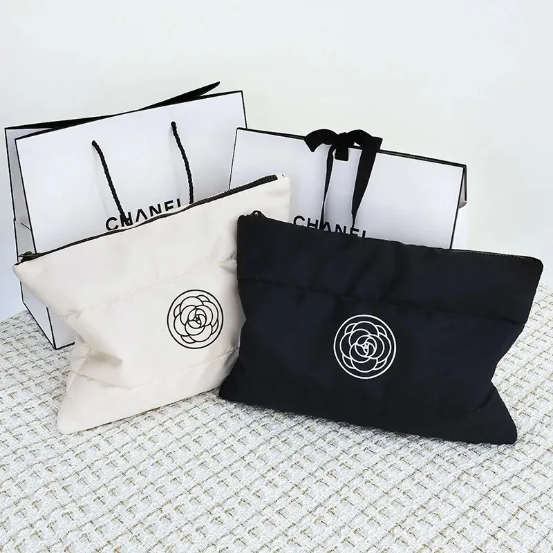 

Vintage Women's Cosmetic Bag Makeup Case Female Travel Storage Bags College Girls Clutch Purse Handbags