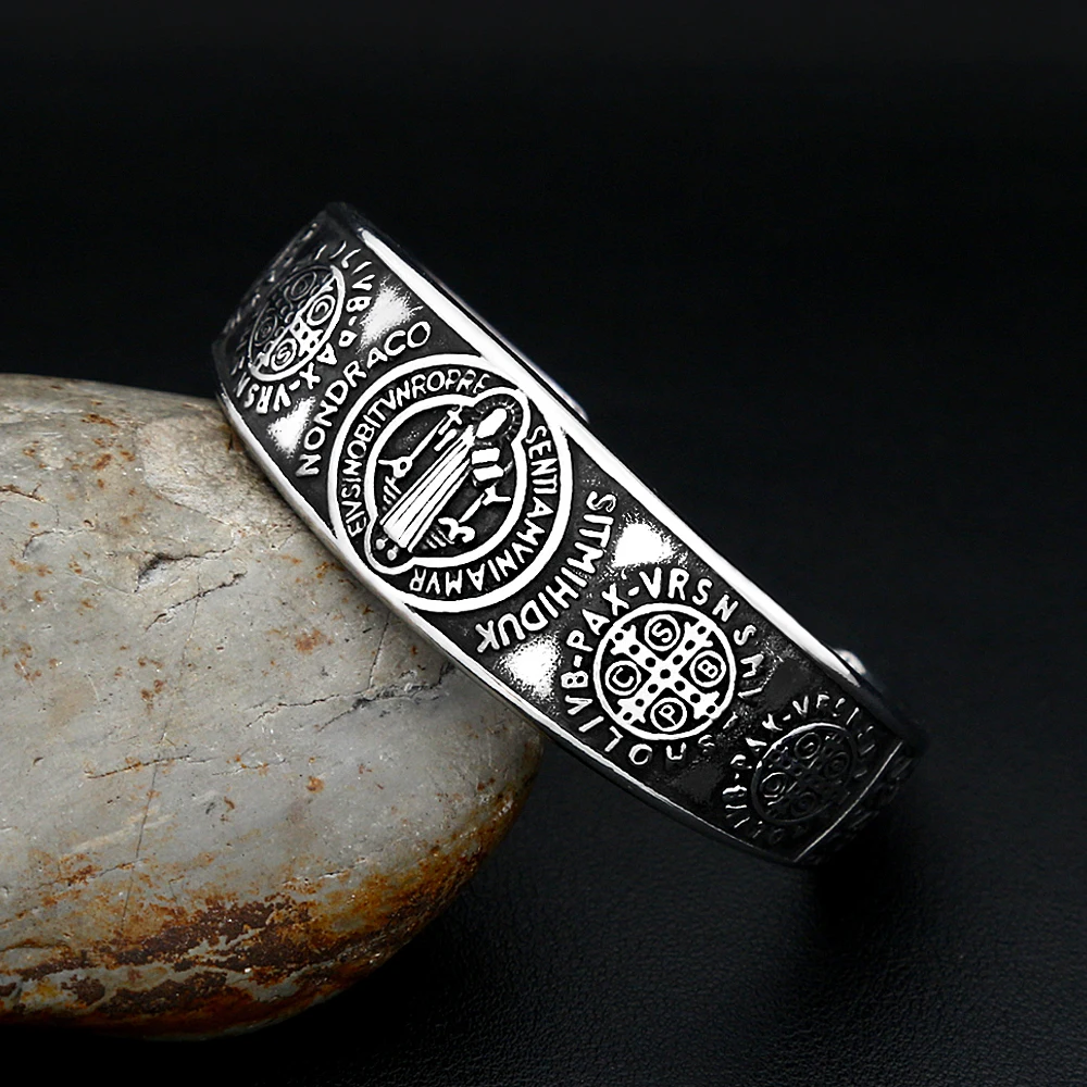 Vintage Saint Benedict Exorcism Bracelet For Men Women Stainless Steel Hip Hop Biker Opening Amulet Bangle Creative Jewelry Gift