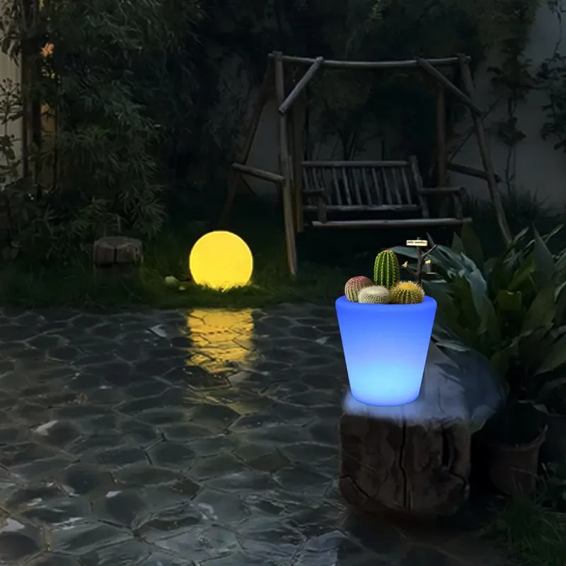 Glowing PE Plastic Flower Pot Outdoor Garden Decor LED Landscape Light for Lawn Bed Green Plant Container Ambient Floor Lamp