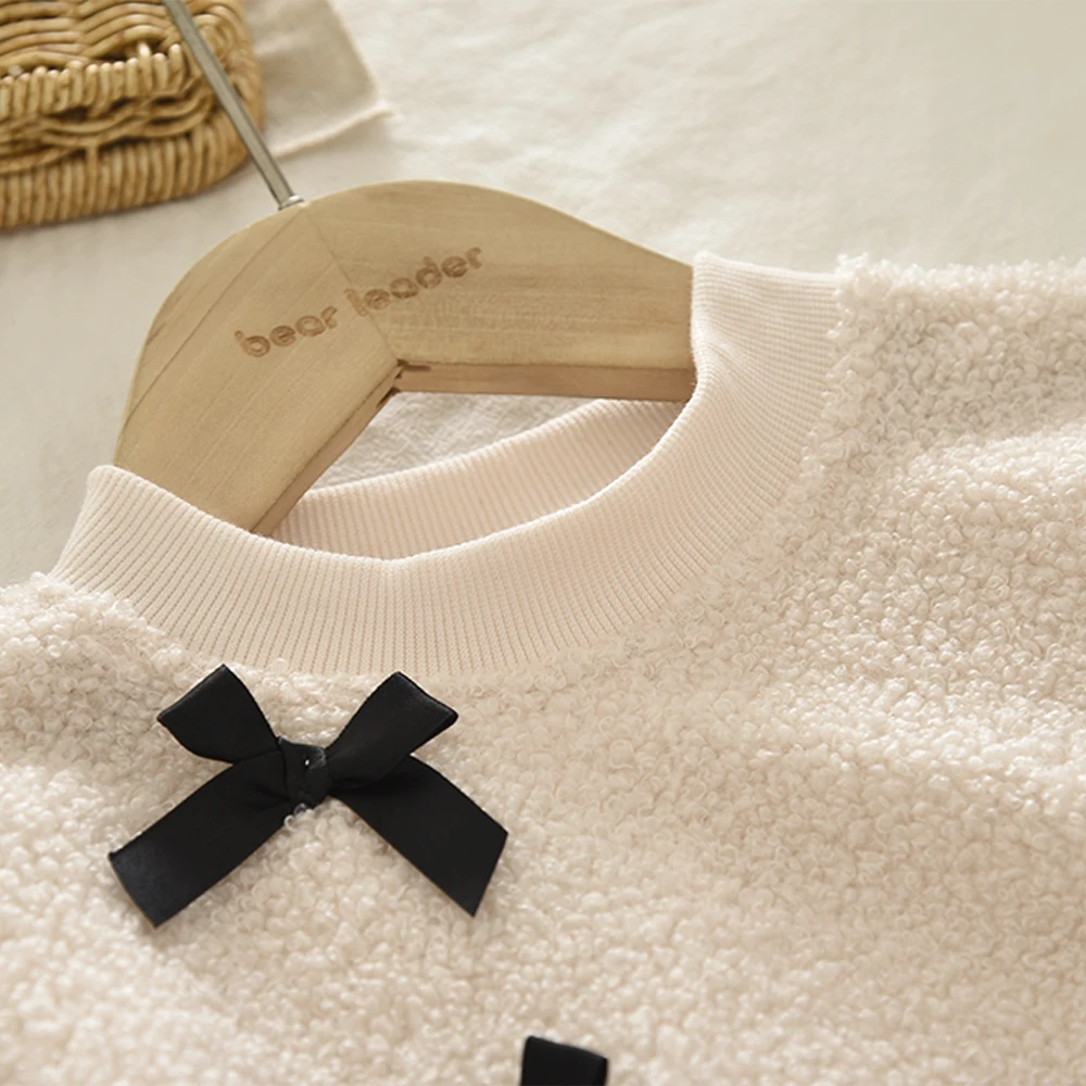 3-7 Jahre altes Mädchen Mode Herbst und Winter neuer Anzug koreanische Version Rundhals Langarm Schleife Top + Faltenrock zweiteiliges Set – Detail 5
