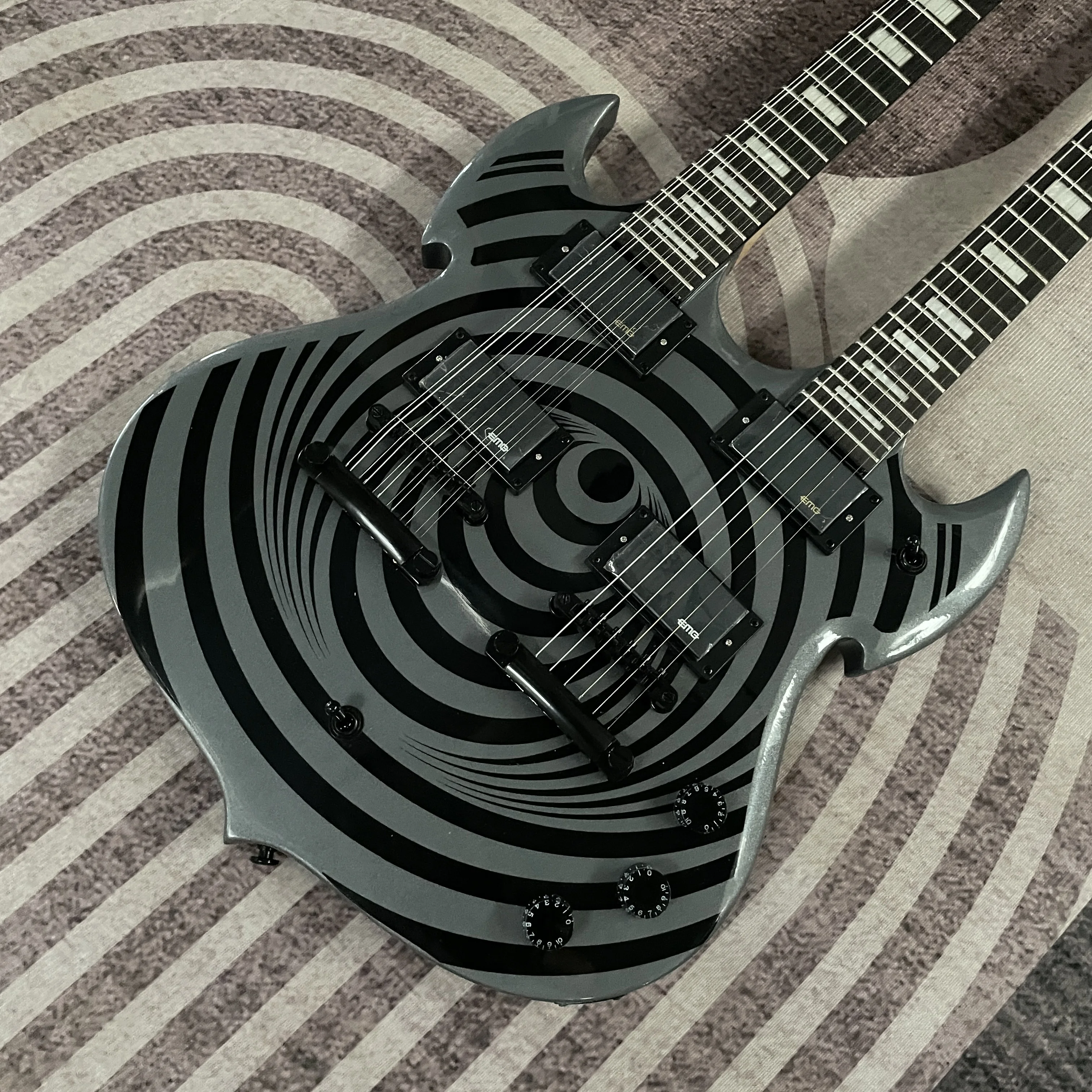 

Изготовленная на заказ электрогитара с двойным грифом Odn серого цвета, черная фурнитура, быстрая доставка