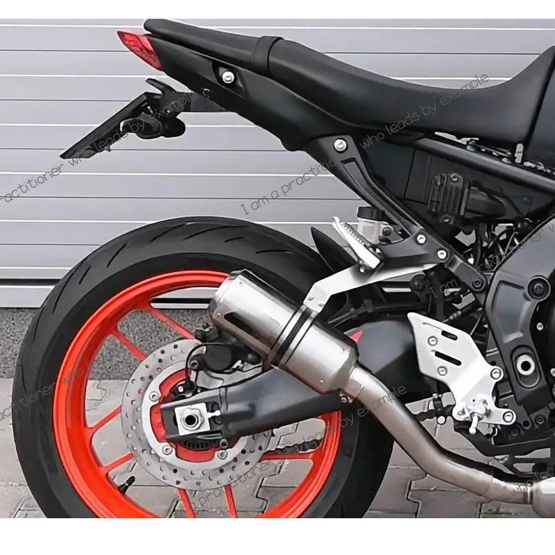 

Suitable for Yamaha MT-09 2021-2024 car short tail license plate holder rear license plate holder rear tail bracket