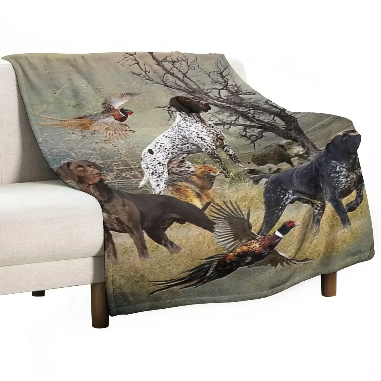 

German Shorthaired Pointer, Best gun dogs Throw Blanket Soft Plaid Shaggy decorative Bed linens Blankets