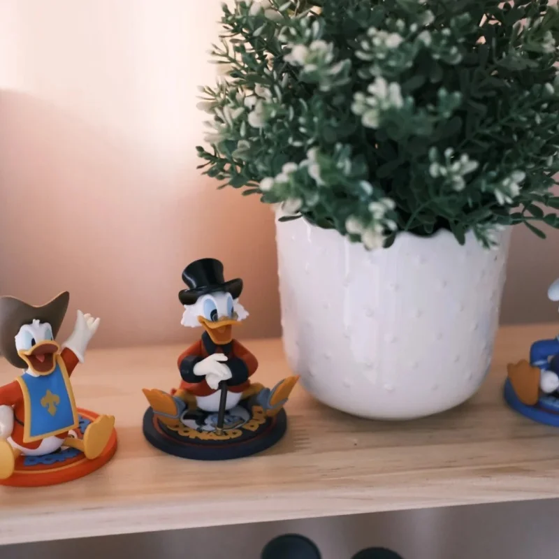 Popmart Asli Disney Donald Duck Seri Ulang Tahun ke-90 Figur Kotak Misteri Boneka Dekorasi Lucu Hadiah Modis Hadiah Ulang Tahun