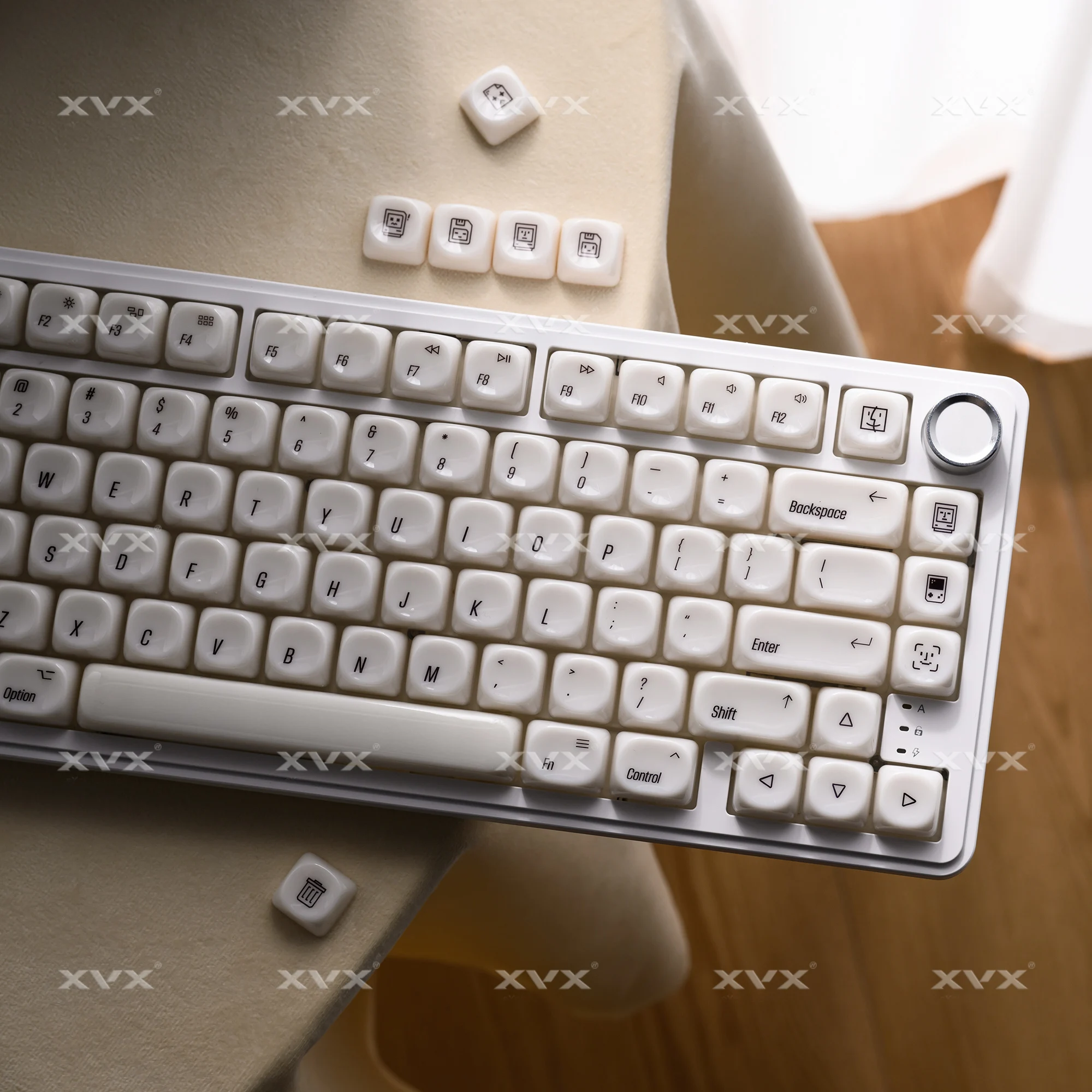 

XVX MAC White Chocolate Keycaps PC MOA Profile Translucent Smooth Ceramic Keycap for 61/75/87/98/100 Cherry MX Keyboard Caps