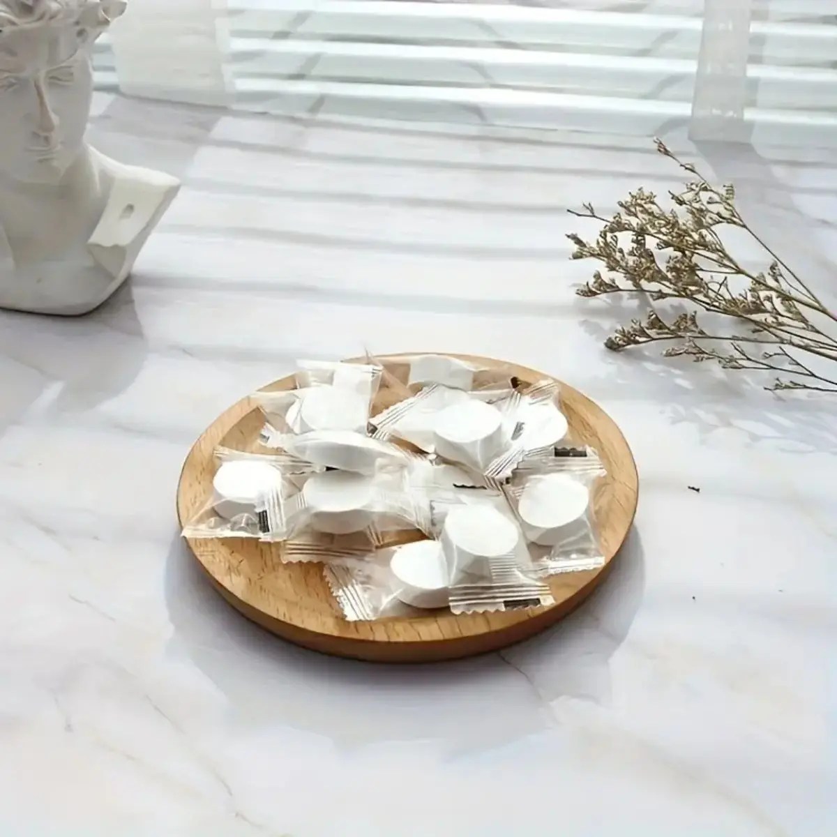 10/50pcs Ultra-Compact Travel Compressed Towels - Lightweight, Soft, Absorbent, Gentle on Skin, Individually Wrapped