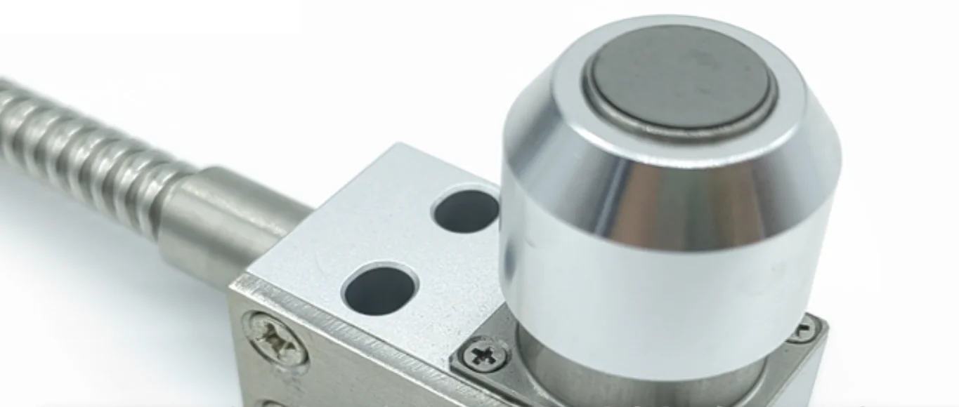 مركز تصنيع أدوات محاذاة السكين آلة نحت دقيقة آلة نحت وطحن آلة الحفر Z-محور