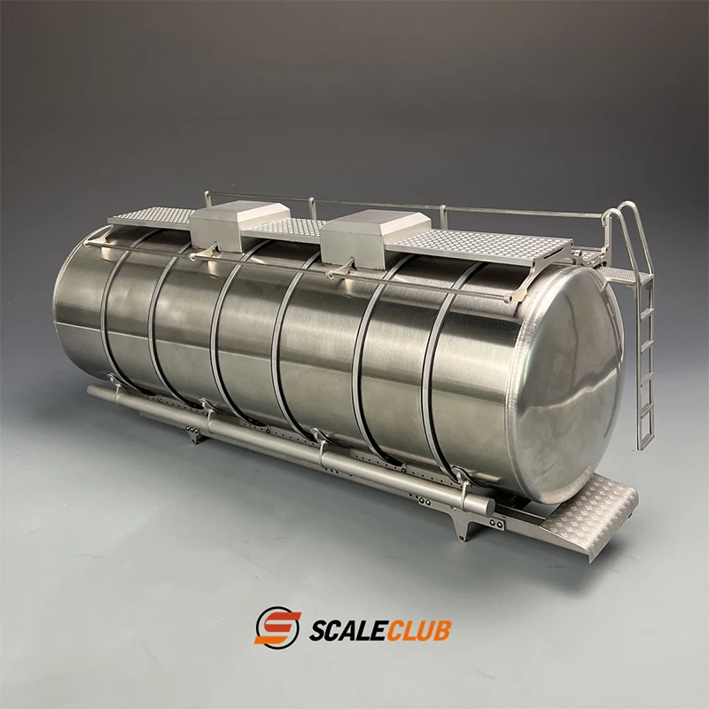 Scaleclub 1/14 adapts to F1650 8X8 and turn to the chassis oil tank to support fast disassembly