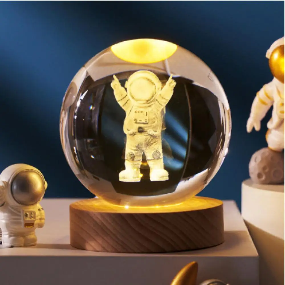 Unique Glowing Lamp Planetary Galaxy Astronaut Crystal Ball Night Light USB Power Warm Bedside Lamp for Christmas Decor Kid Gift