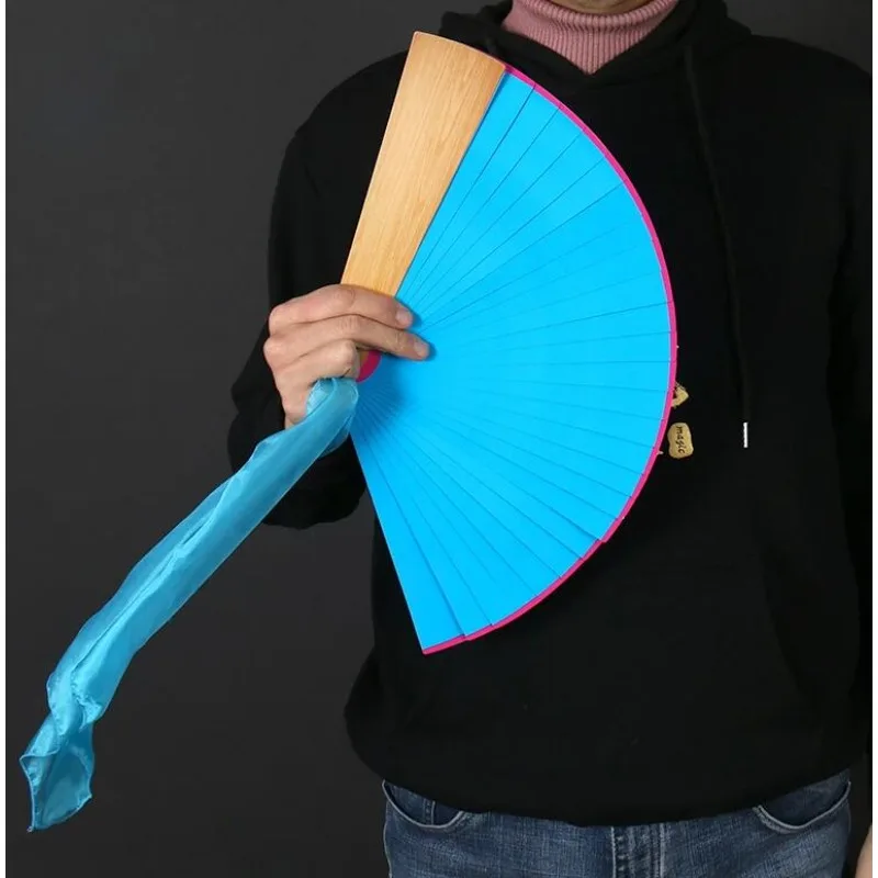 พัดมายากลสี่สี เปลี่ยนสีได้ ของเล่นตลกสำหรับการแสดงบนเวทีและงานปาร์ตี้ อุปกรณ์สร้างภาพลวงตาสำหรับนักมายากล โชว์มายากลตลก